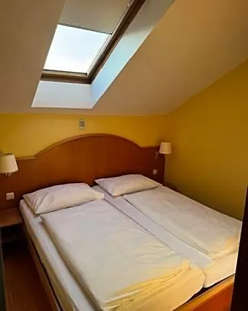 Franzl Hotel