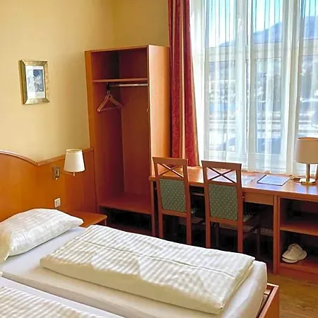Hotel Franzl Wilhelmsburg