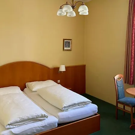 호텔 Franzl Wilhelmsburg